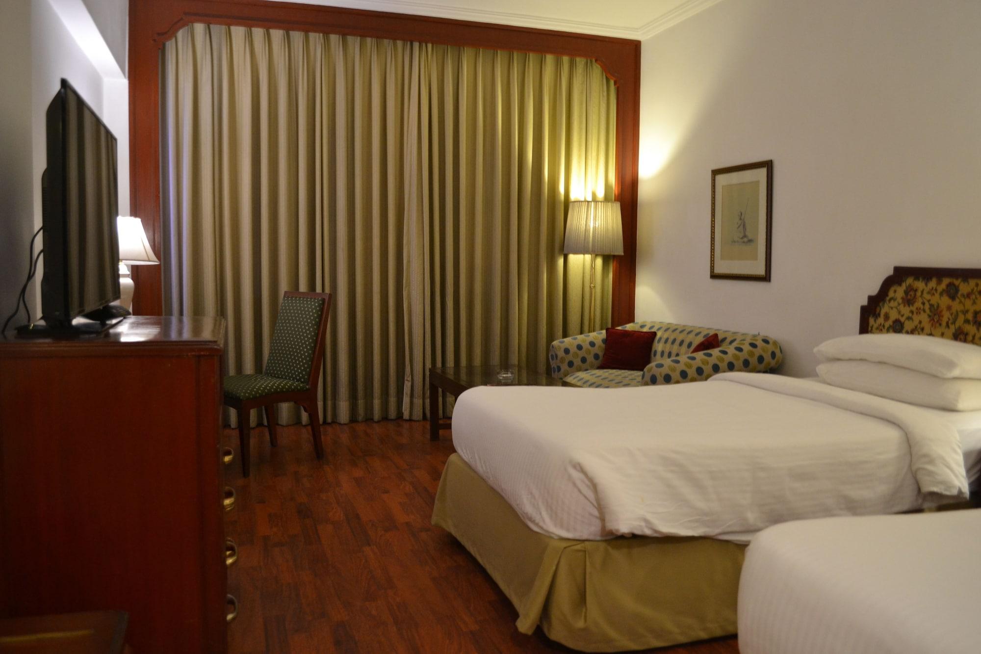 ホテル タジ バンジャーラ ハイデラバード エクステリア 写真 A room at the hotel