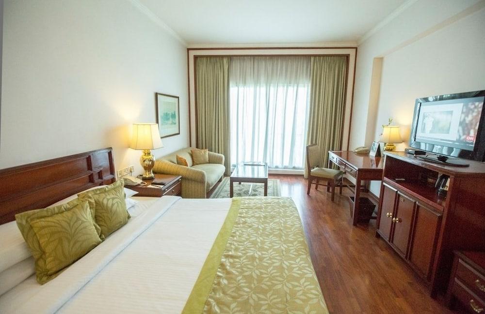 ホテル タジ バンジャーラ ハイデラバード エクステリア 写真 A room at the Taj Bengal